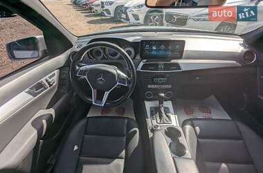 Седан Mercedes-Benz C-Class 2011 в 