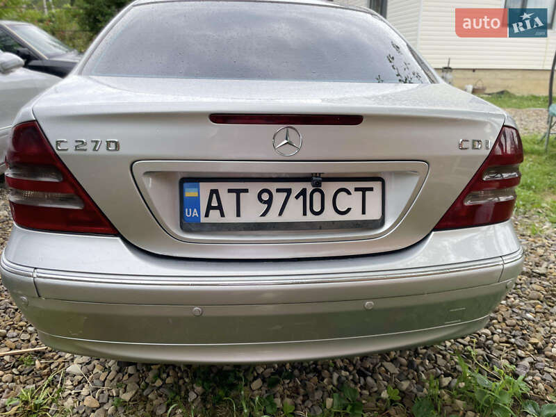 Седан Mercedes-Benz C-Class 2003 в Вижниці