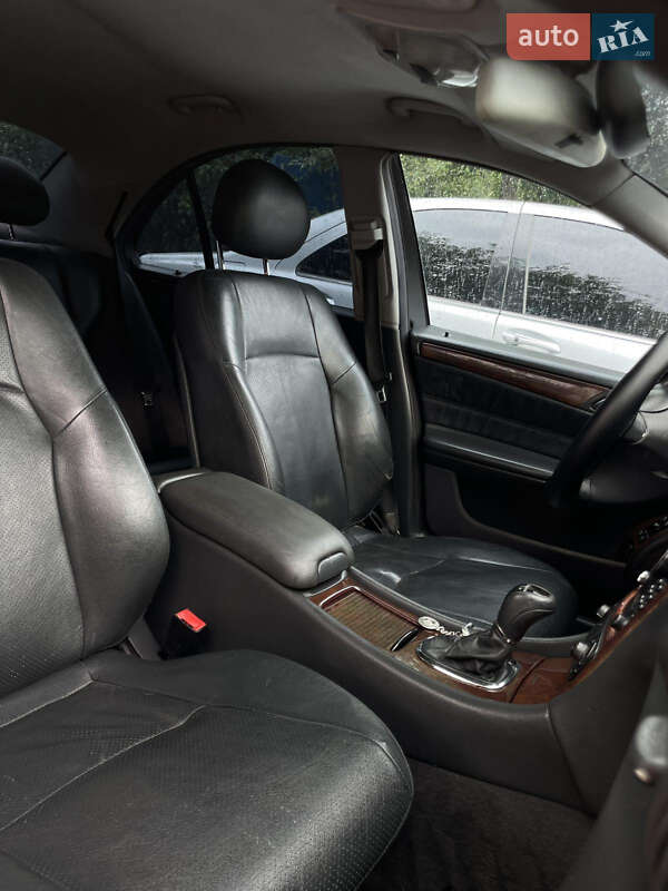 Седан Mercedes-Benz C-Class 2003 в Вижниці