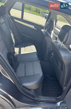 Универсал Mercedes-Benz C-Class 2014 в 