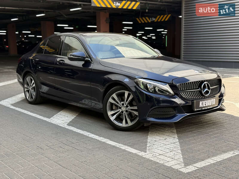 Седан Mercedes-Benz C-Class 2016 в Києві
