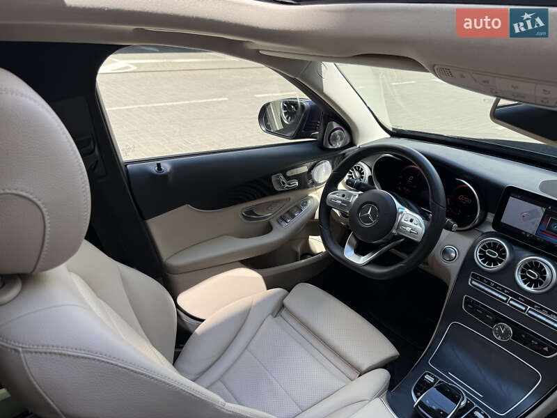 Седан Mercedes-Benz C-Class 2016 в Києві