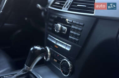 Седан Mercedes-Benz C-Class 2012 в 