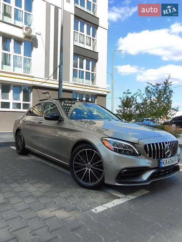 Седан Mercedes-Benz C-Class 2019 в Києві