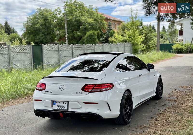 Купе Mercedes-Benz C-Class 2017 в Києві