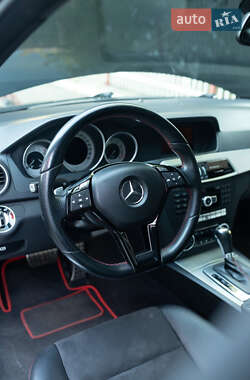 Седан Mercedes-Benz C-Class 2013 в 