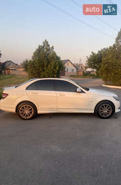 Седан Mercedes-Benz C-Class 2008 в 