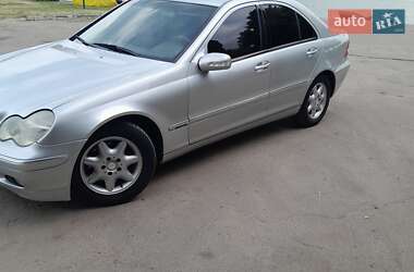 Седан Mercedes-Benz C-Class 2001 в 