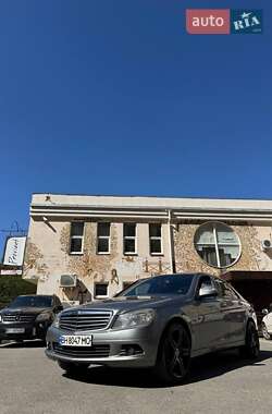 Седан Mercedes-Benz C-Class 2007 в 