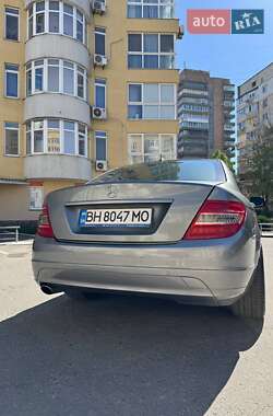 Седан Mercedes-Benz C-Class 2007 в 