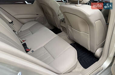 Седан Mercedes-Benz C-Class 2011 в 