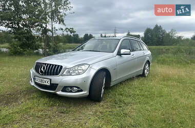 Универсал Mercedes-Benz C-Class 2011 в 