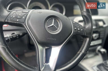 Универсал Mercedes-Benz C-Class 2011 в 