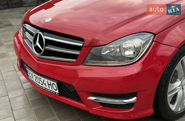 Седан Mercedes-Benz C-Class 2011 в 