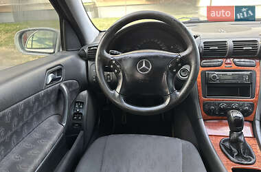 Седан Mercedes-Benz C-Class 2002 в 