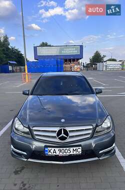 Седан Mercedes-Benz C-Class 2012 в 