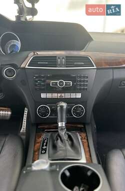 Седан Mercedes-Benz C-Class 2012 в 