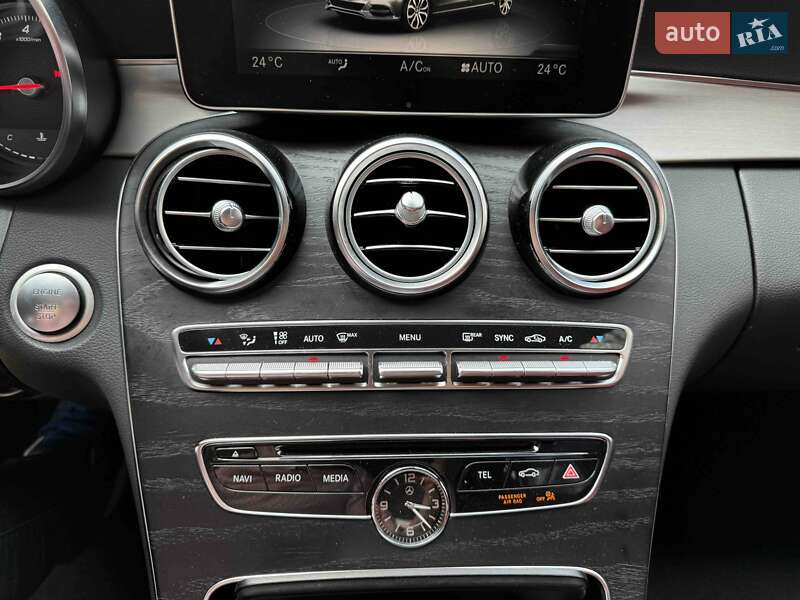 Седан Mercedes-Benz C-Class 2018 в Львове