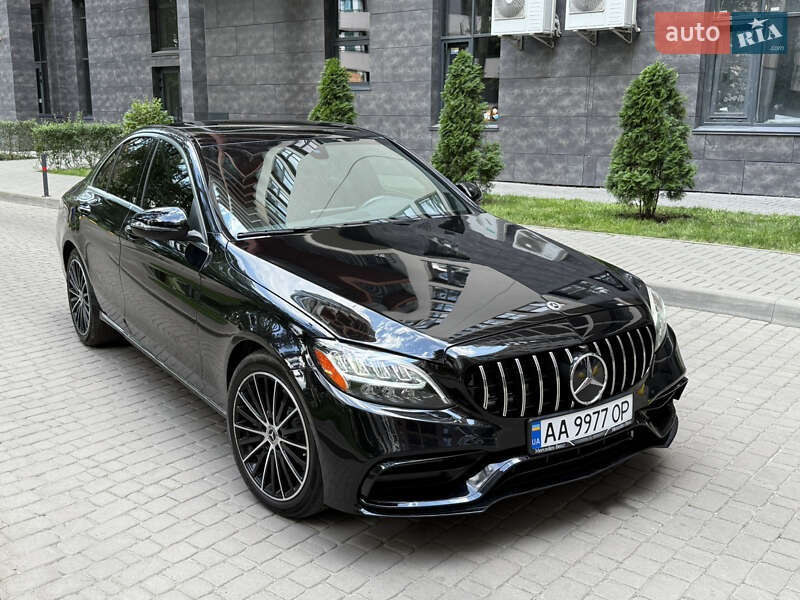 Седан Mercedes-Benz C-Class 2021 в Києві
