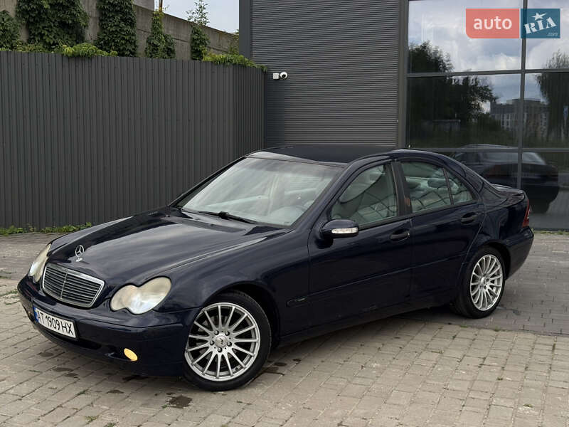 Mercedes-Benz C-Class 2001