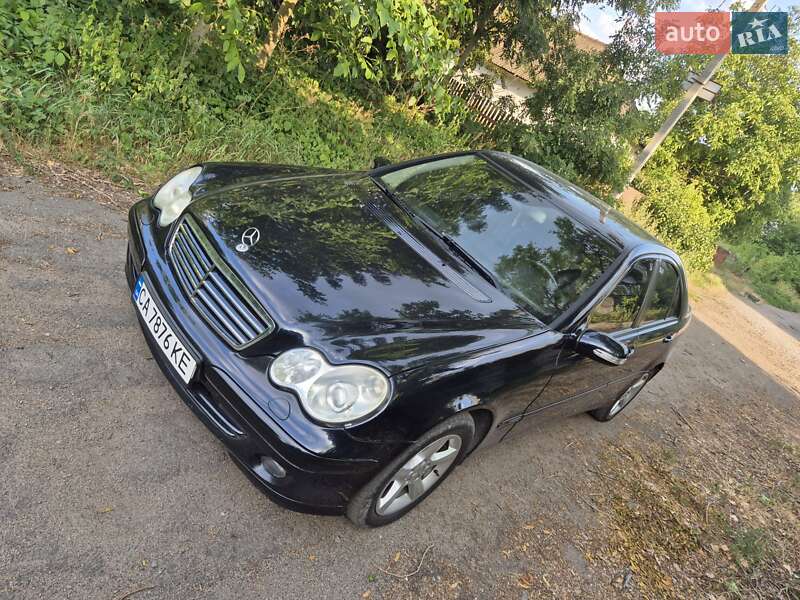 Седан Mercedes-Benz C-Class 2006 в Умані