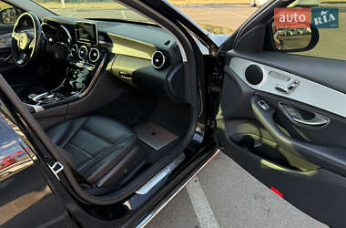 Седан Mercedes-Benz C-Class 2015 в 
