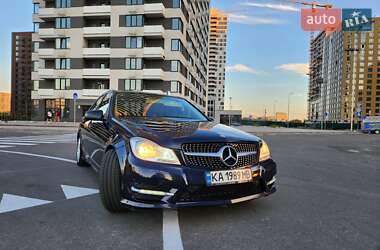 Седан Mercedes-Benz C-Class 2012 в 