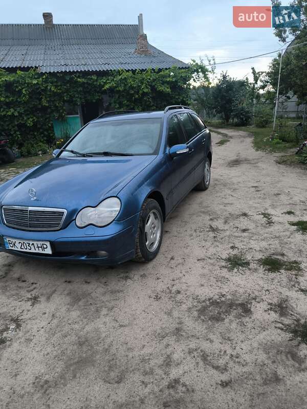 Mercedes-Benz C-Class 2001