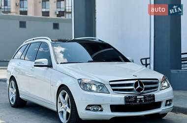 Универсал Mercedes-Benz C-Class 2009 в 