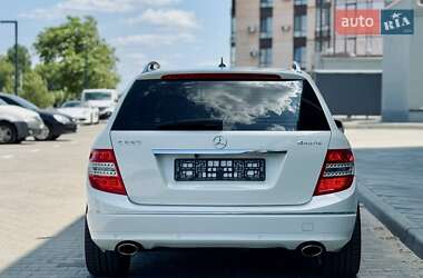 Универсал Mercedes-Benz C-Class 2009 в 