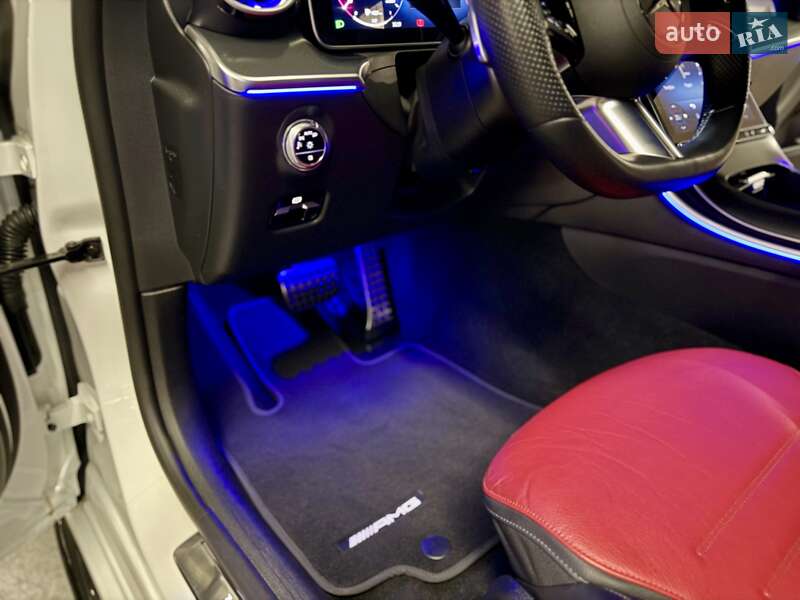 Седан Mercedes-Benz C-Class 2021 в Киеве