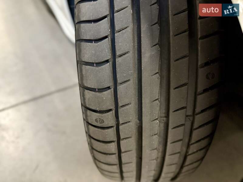 Седан Mercedes-Benz C-Class 2021 в Киеве