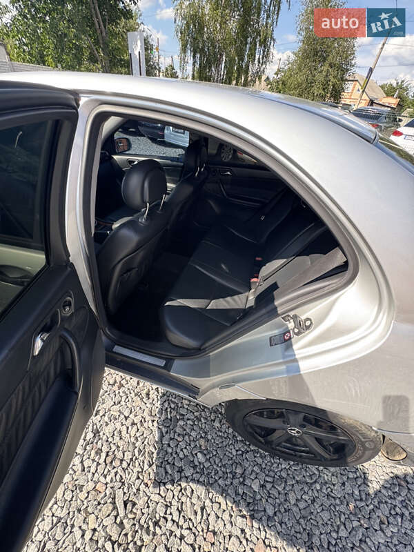 Седан Mercedes-Benz C-Class 2000 в Дергачах