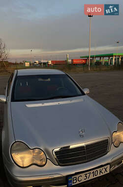 Седан Mercedes-Benz C-Class 2002 в 