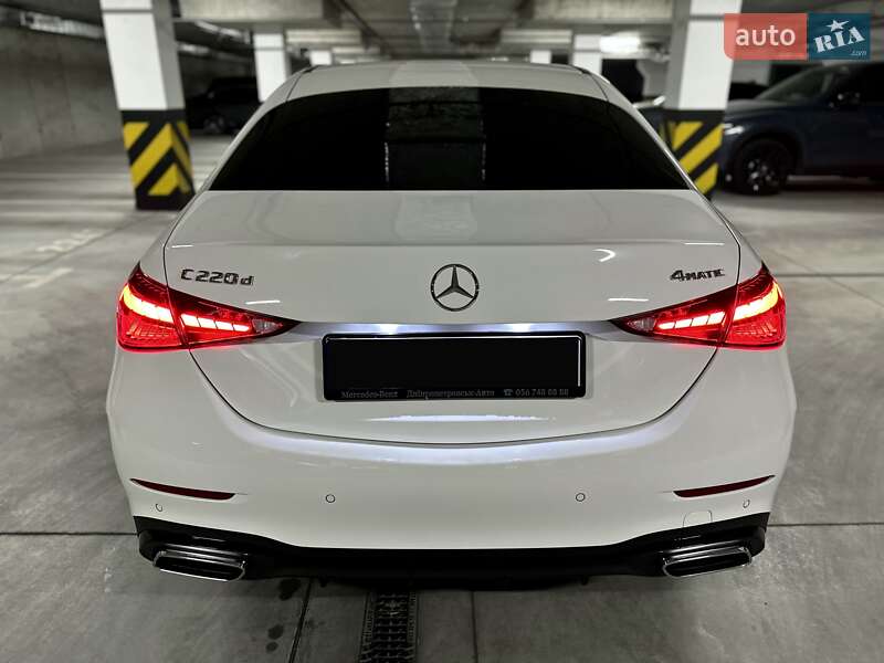 Седан Mercedes-Benz C-Class 2022 в Дніпрі