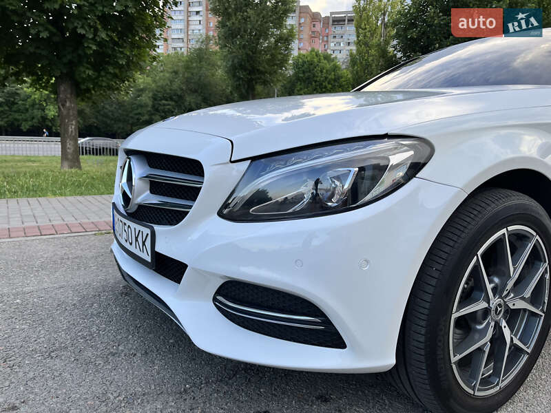 Седан Mercedes-Benz C-Class 2014 в Києві