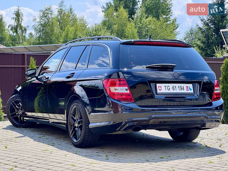 Універсал Mercedes-Benz C-Class 2012 в Стрию