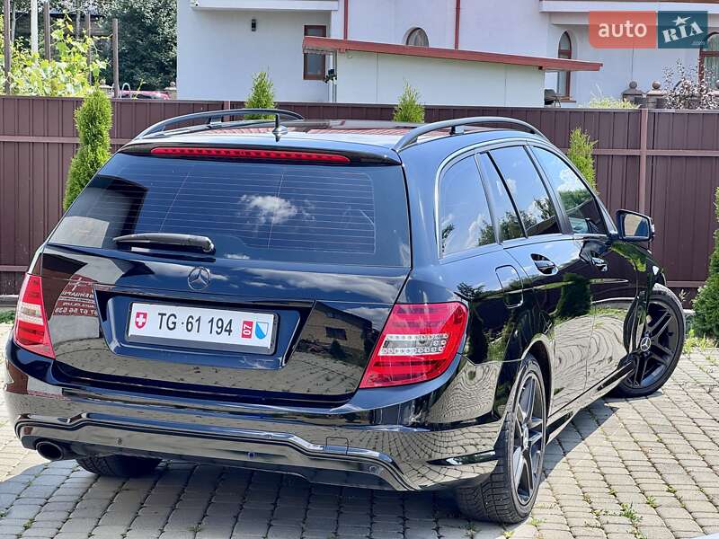 Універсал Mercedes-Benz C-Class 2012 в Стрию