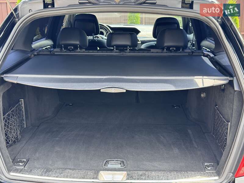 Універсал Mercedes-Benz C-Class 2012 в Стрию