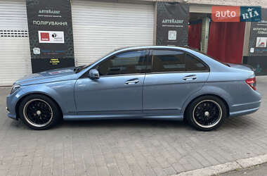 Седан Mercedes-Benz C-Class 2011 в 
