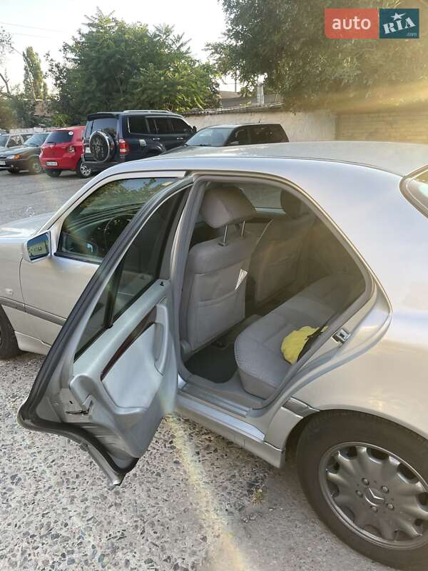 Седан Mercedes-Benz C-Class 1997 в Одесі
