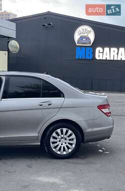 Седан Mercedes-Benz C-Class 2008 в 