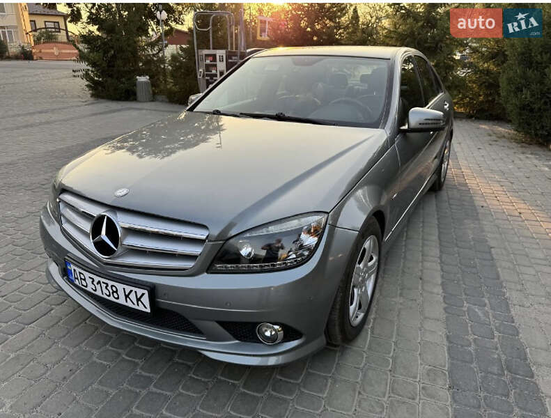 Mercedes-Benz C-Class 2010