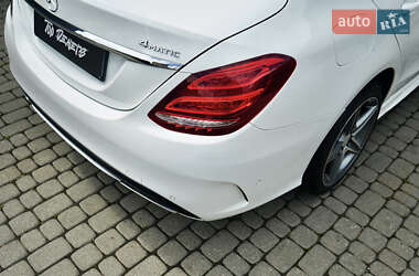 Седан Mercedes-Benz C-Class 2017 в 