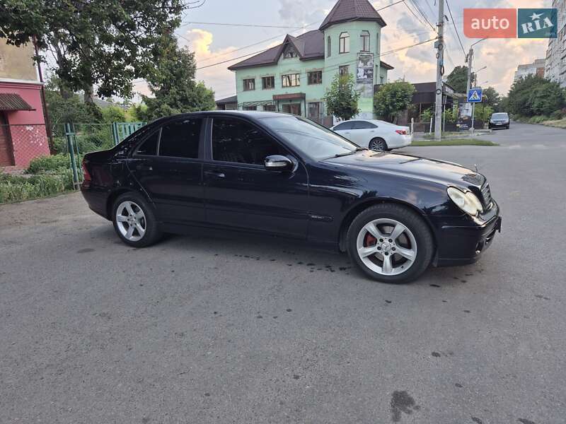 Седан Mercedes-Benz C-Class 2006 в Умані