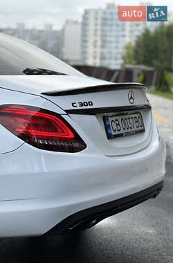 Седан Mercedes-Benz C-Class 2017 в 