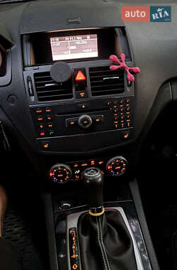 Универсал Mercedes-Benz C-Class 2008 в 