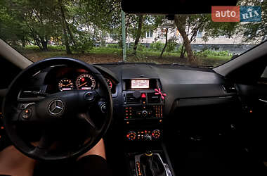 Универсал Mercedes-Benz C-Class 2008 в 