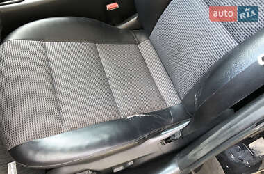 Седан Mercedes-Benz C-Class 2006 в 