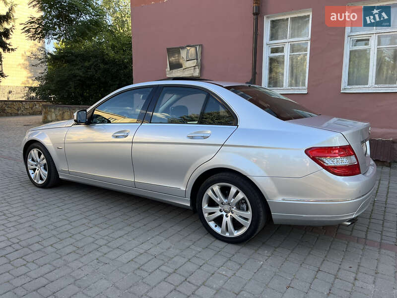 Седан Mercedes-Benz C-Class 2008 в Могилев-Подольске